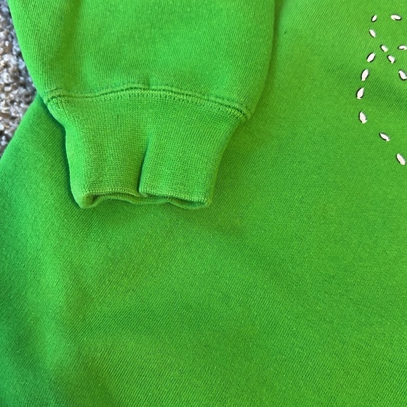 Vintage Talbots Kids Green Winter Scene Penguin Sweatshirt, size 8, EUC - Picture 5 of 6